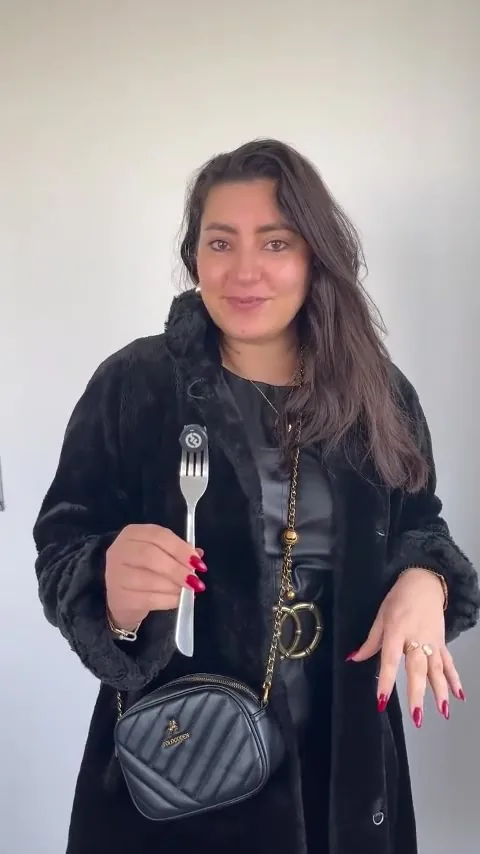 Témoignage vidéo de Insaf, Biologiste & Product Owner